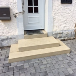 20 x 40 cm Sandstein-Blockstufen Geltona gelb
