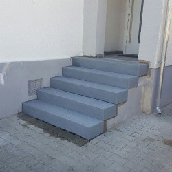18 x 45 cm Granit Blockstufen Alvaro anthrazit